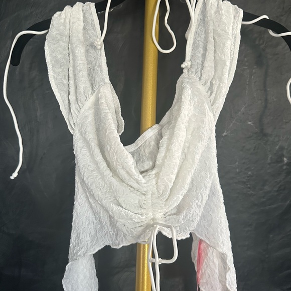 White Textured Ruched Crop Top - Picture 1 of 1